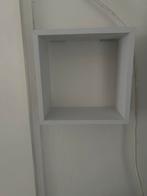 Wandkubus / Zwevende plank, Ophalen, Zo goed als nieuw