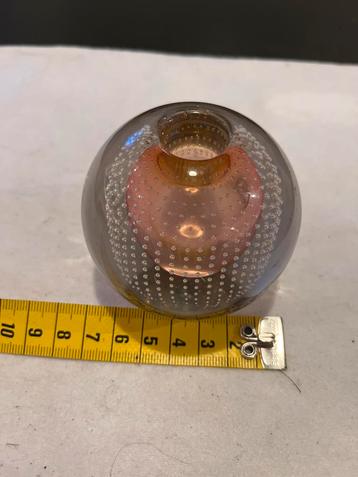 Handgeblazen Spijkerglas Vaas beschikbaar voor biedingen