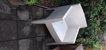 tuinstoelen van Philipp Starck heel goed.  beschikbaar voor biedingen