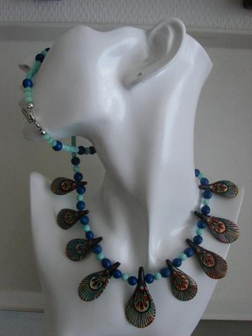 Vintage etnische ketting uit Latijns America. beschikbaar voor biedingen