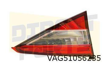 Skoda Superb (3/15-9/19) Achterlicht Links binnen (helder) ( beschikbaar voor biedingen