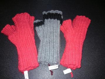 Handschoenen met alleen een duim  beschikbaar voor biedingen
