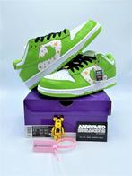 Nike Dunk SB Low Supreme Stars Mean Green US9.5 43, Overige kleuren, -, -, Nieuw