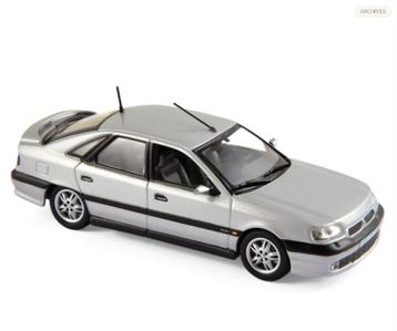 Renault Safrane Biturbo Baccara 1993 1/43 NOREV ref. 517747 beschikbaar voor biedingen