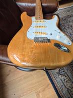 Maya, Stratocaster. Restauratieobject., Muziek en Instrumenten, Ophalen, Gebruikt, Overige merken