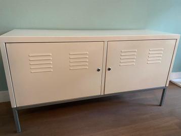 Crèmewitte Ikea PS lockerkast beschikbaar voor biedingen
