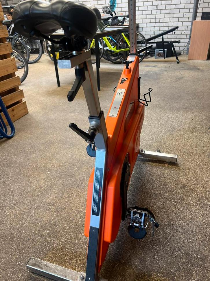 1x Bodybike spinfiets, Sport en Fitness, Fitnessapparatuur, Zo goed als nieuw, Spinningfiets, Benen, Overige materialen, Ophalen