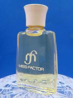 Mini - MAX FACTOR - Miss Factor - 5ml - edt - 5,3cm, Ophalen of Verzenden, Gebruikt, Miniatuur, Gevuld
