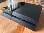 Sony PlayStation 4 / controller / 8 FiFa's, 1 speler, Ophalen of Verzenden, Zo goed als nieuw, Vanaf 3 jaar
