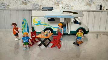 Playmobil camper 6671 compleet  beschikbaar voor biedingen