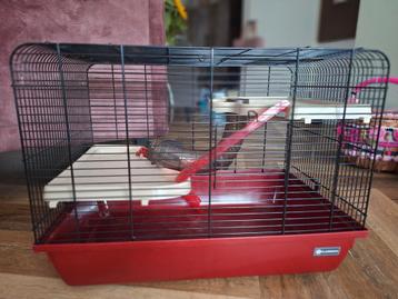 Super mooie hamsterhok  beschikbaar voor biedingen