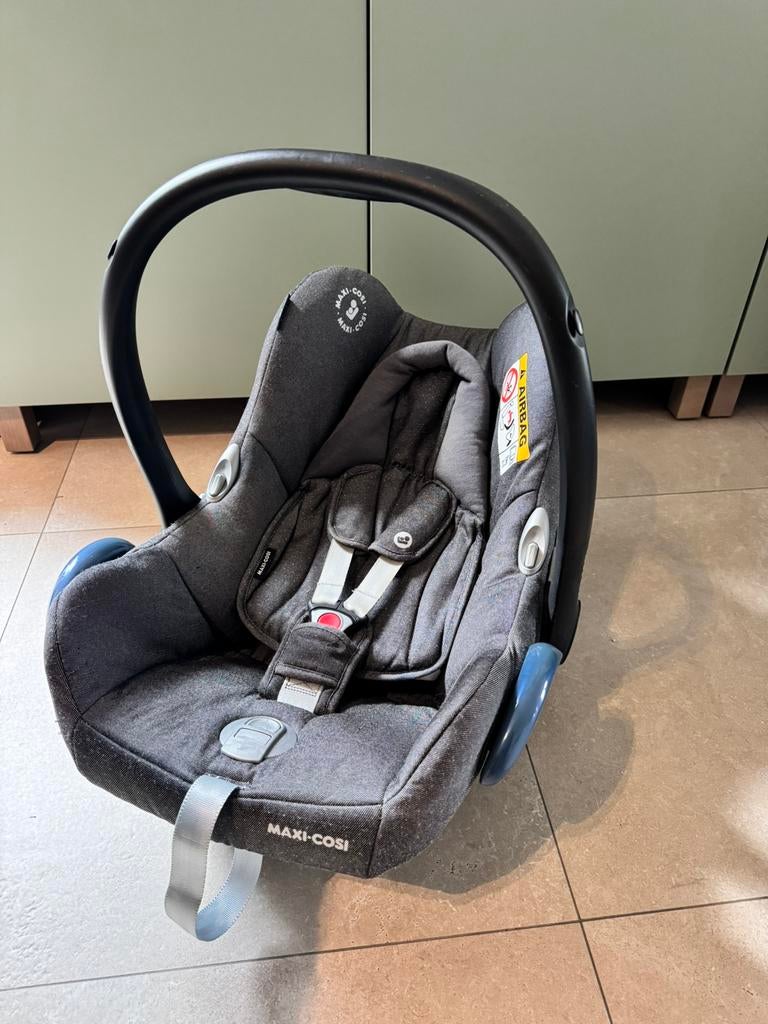 MaxiCosi autostoel met isofix aansluiting, Ophalen, Gebruikt, Isofix, 0 t/m 13 kg
