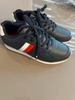 Donkerblauwe tommy hilfiger sneaker maat 34, Kinderen en Baby's, Kinderkleding | Schoenen en Sokken, Schoenen, Nieuw, Jongen, Tommy Hilfiger