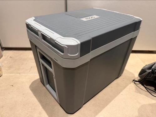 Elektrische koelbox MOA 40 liter, Caravans en Kamperen, Koelboxen, Zo goed als nieuw, Koelbox, Elektrisch, Ophalen of Verzenden