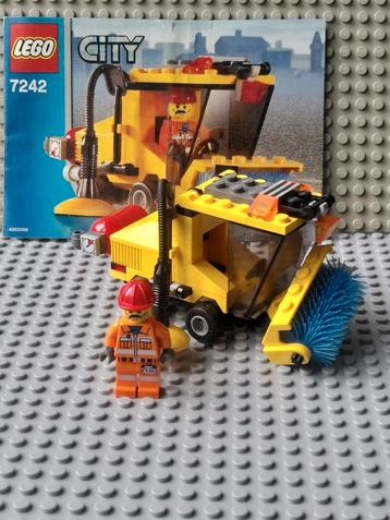 Lego 7242 straatveger compleet met boekje beschikbaar voor biedingen
