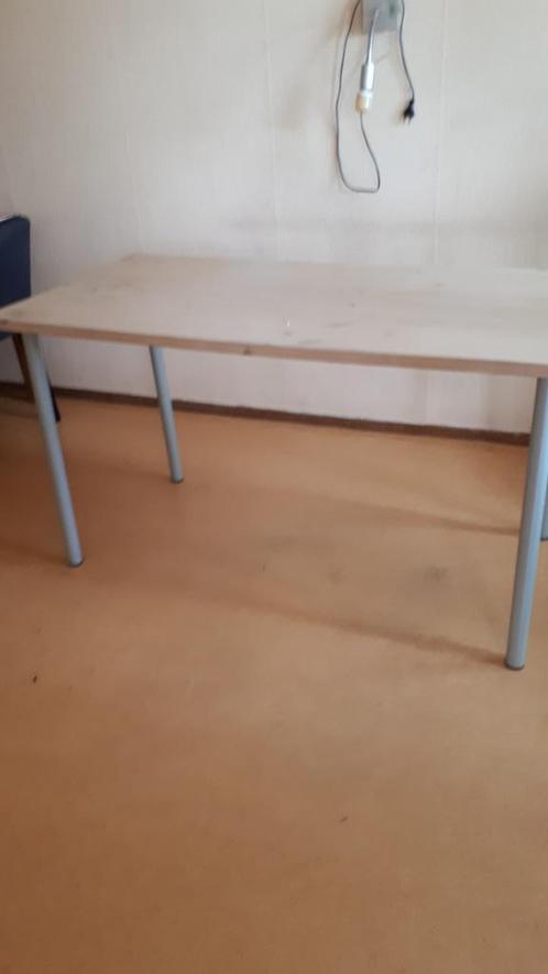 Eettafel/Computertafel voor Student/ 1p huishouden *IKEA*, Huis en Inrichting, Bureaus, Zo goed als nieuw, Bureau, Ophalen