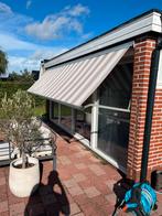 Uitvalscherm - Zo goed als nieuw, Tuin en Terras, Zonneschermen, Ophalen, Elektrisch, Zo goed als nieuw, 150 tot 300 cm