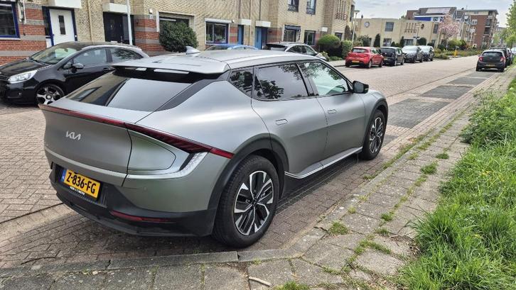 KIA EV6 BEV 58KWH AIR RWD Moonscape Matt  - 16% bijtelling, Auto's, Kia, Particulier, EV6, ABS, Achteruitrijcamera, Adaptieve lichten