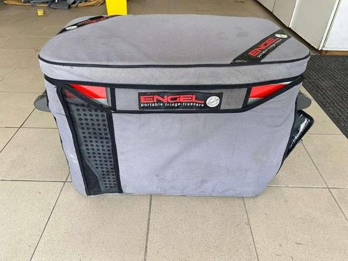 Engel Koelbox MR040F G3, Caravans en Kamperen, Koelboxen, Zo goed als nieuw, Koelbox, Koelelement, Ophalen of Verzenden