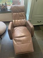 Draaibare lederen relaxfauteuil, Huis en Inrichting, Fauteuils, Ophalen, Gebruikt, Leer, 75 tot 100 cm