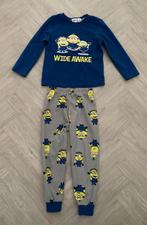 WARME Minions pyjama, maat 104 - 110!, Verzenden, Zo goed als nieuw, Jongen, Nacht- of Onderkleding