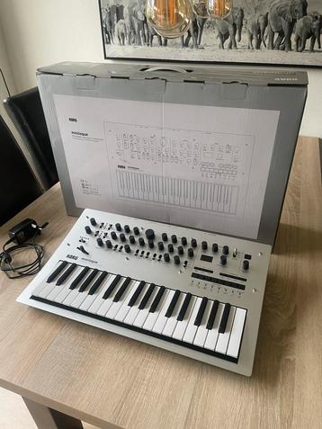 Korg Minilogue synthesizer in nieuwstaat! beschikbaar voor biedingen