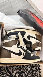 Jordan 1 high mocha 38,5, Kleding | Heren, Schoenen, Bruin, Nike, Ophalen of Verzenden, Sneakers of Gympen