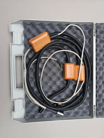 HMS GRAN FINALE JUBILEE PHONO CABLE beschikbaar voor biedingen