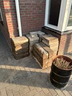 Gratis af te halen 37 stuks betontegels 30-40, Tuin en Terras, Tegels en Klinkers, Ophalen, Gebruikt, 10 m² of meer, Beton