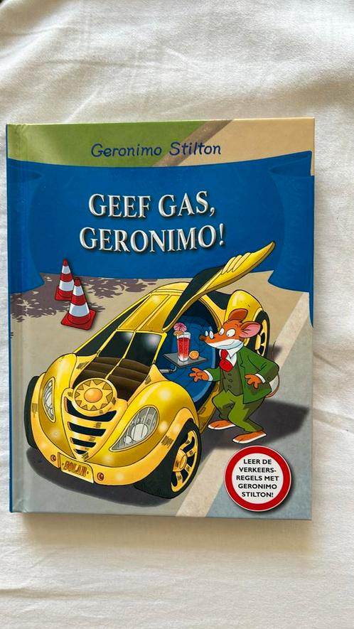 Geronimo Stilton, vraagprijs €2 of doe een bod, Boeken, Kinderboeken | Jeugd | onder 10 jaar, Zo goed als nieuw, Ophalen