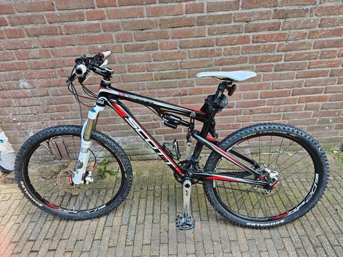 Goed onderhouden Scott Spark 20, 26" full carbon, Fietsen en Brommers, Fietsen | Mountainbikes en ATB, Zo goed als nieuw, Overige merken