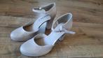 Dames pumps van Tamaris maat 39, Tamaris, Beige, Ophalen of Verzenden, Zo goed als nieuw