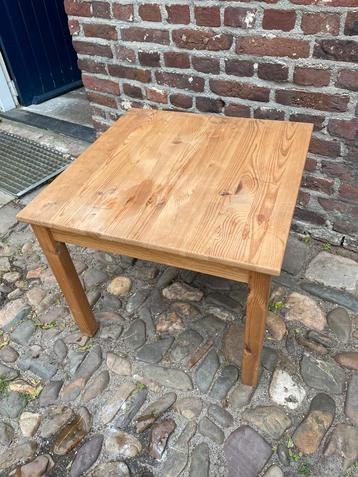 Tafel - ophalen in Maasbracht beschikbaar voor biedingen
