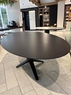Stijlvolle Dekton Eettafel – Ovale Vorm – Dekton Sirius – 24, Ophalen, Overige materialen, 100 tot 150 cm, Vijf personen of meer