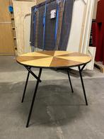 ronde klaptafels 7 stuks (nog 5 beschikbaar), Ophalen, Overige materialen, Gebruikt, 50 tot 100 cm