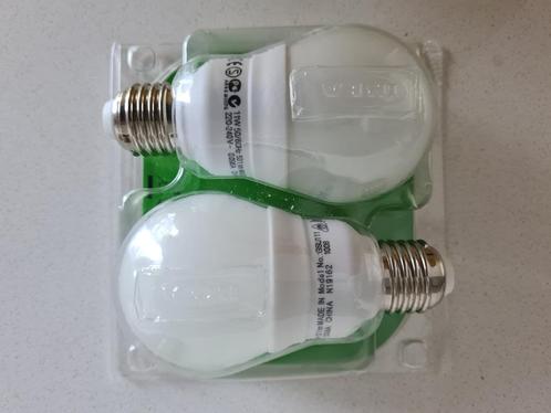 Ikea spaarlamp E27 (set van 2 lampen), Huis en Inrichting, Lampen | Losse lampen, Nieuw, Spaarlamp, 30 tot 60 watt, E27 (groot)