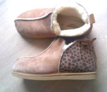NIEUWE SHEPHERD  pantoffels huissloffen 5 1/2 39 beschikbaar voor biedingen