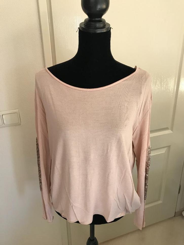 Trui shirt Benetton maat M, Kleding | Dames, Truien en Vesten, Zo goed als nieuw, Maat 38/40 (M), Ophalen