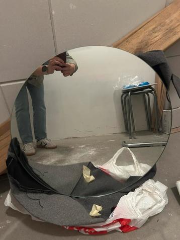 Nieuw ronde badkamer spiegel beschikbaar voor biedingen
