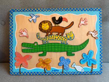 Vrolijke houten puzzel van Goki - dieren en bloemen beschikbaar voor biedingen