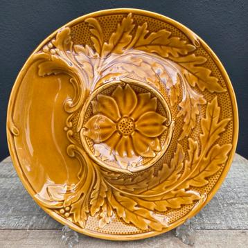 Majolica Aardewerk artisjok bord van Gien beschikbaar voor biedingen