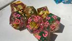 Dnd dobbelstenen ttrpg dice set sharp edge liquid core, Ophalen of Verzenden, Zo goed als nieuw