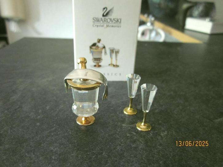 Swarovski memories champage fles met koeler en glazen, incl, Verzamelen, Swarovski, Nieuw, Figuurtje, Ophalen of Verzenden