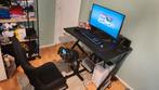 Playseat met racestuur en pedalen, Gebruikt, Ophalen