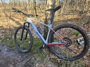 Cube Elite C:68X SL Teamline X01-XTR beschikbaar voor biedingen