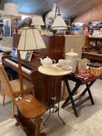 Vintage theetafel met lamp en lectuurtafel met lamp, Ophalen