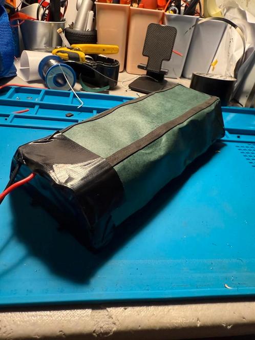 assistentie elektrische fiets accu controller lithium accu, Fietsen en Brommers, Fietsaccessoires | Fietsaccu's, Zo goed als nieuw