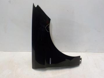 Voorscherm rechts Mercedes-Benz ML-Klasse beschikbaar voor biedingen