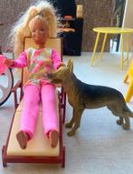 Barbie met stoel en hond, Kinderen en Baby's, Ophalen of Verzenden, Zo goed als nieuw, Barbie