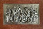 Verzilverde plaquette in reliëf scene uit een kroeg, Ophalen of Verzenden, Zilver